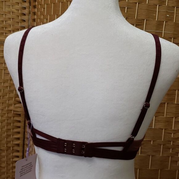 SAVAGE X FENTY Lingerie Intimates by Rihanna Sparkle Pink Padded Underwire Bra - Picture 4 of 8